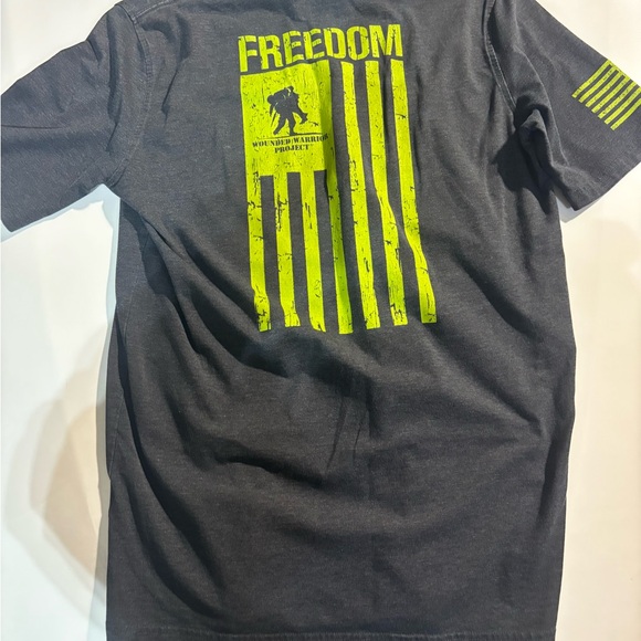 Under Armour Men's Charcoal Tee with Neon Accents - Picture 2 of 2